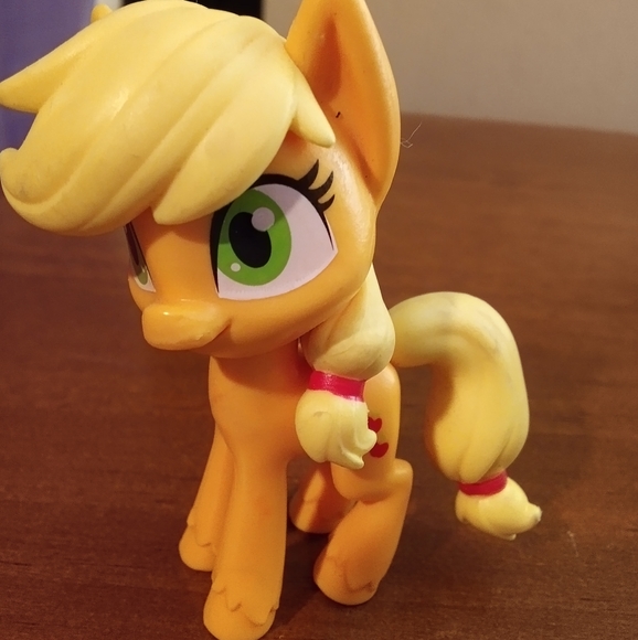 3 Vinyl My Little Pony s - Picture 5 of 6